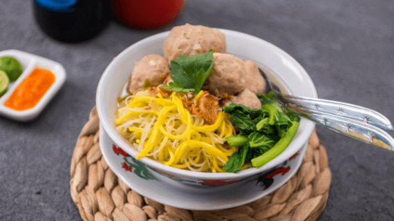 Ingin Membuka Usaha Bakso? Baca Panduan Lengkapnya Disini!