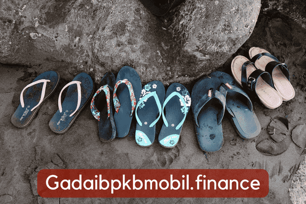 usaha jual sandal
